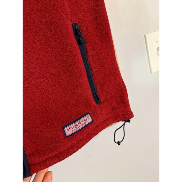 Vineyard Vines men’s red soft fleece full zip
Vest men’s size small - Picture 2 of 7